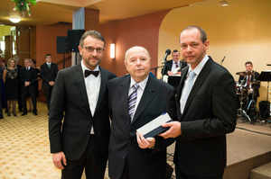 Dr. Antonín Plachý získal cenu za celoživotní přínos českému lázeňství Dr. Antonín Plachý získal cenu za celoživotní přínos českému lázeňství